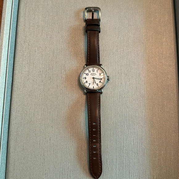 Shinola women's Runwell 41mm Gently